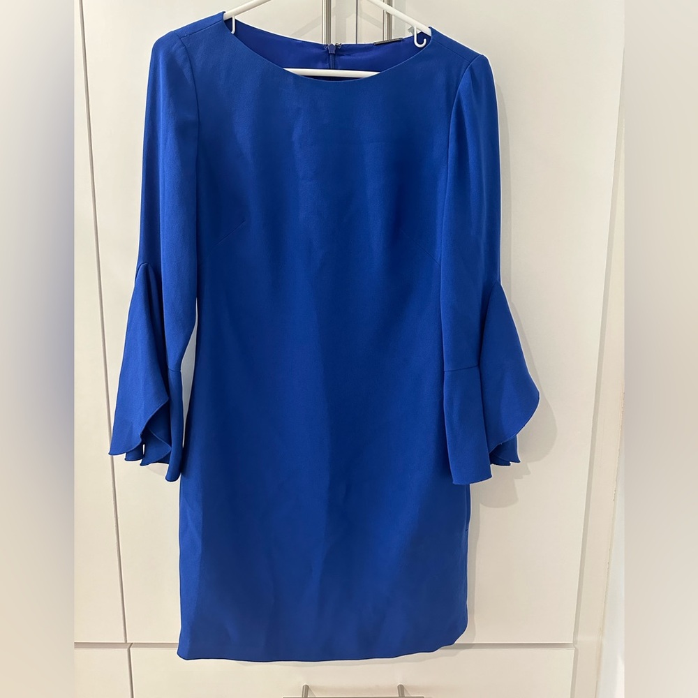 Elie tahari bell sleeve dress